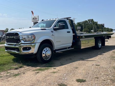 2024 Ram 5500 Vulcan 10 series 19.5 ft steel Online now